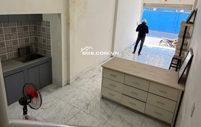 Mặt Tiền Kinh Doanh Sầm Uất Phạm Phú Thứ, Khu VIP Bàu Cát, 32m2, 2 Tầng. Chỉ 6.8 tỷ Còn TL